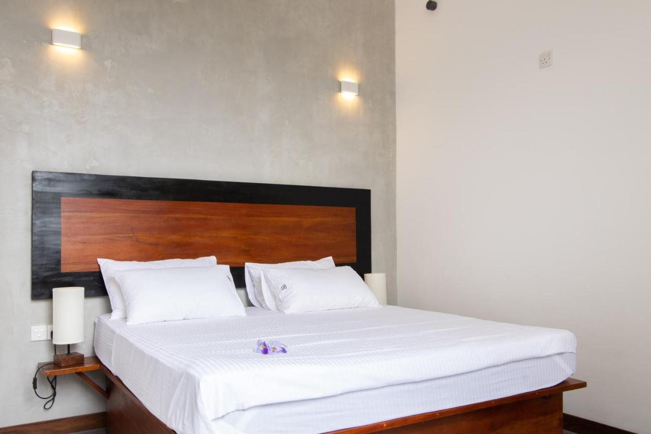 Bellaxy Ceylon Bed & Breakfast Bagian luar foto