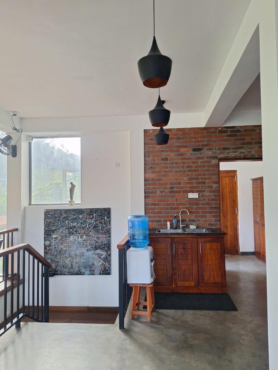 Bellaxy Ceylon Bed & Breakfast Bagian luar foto