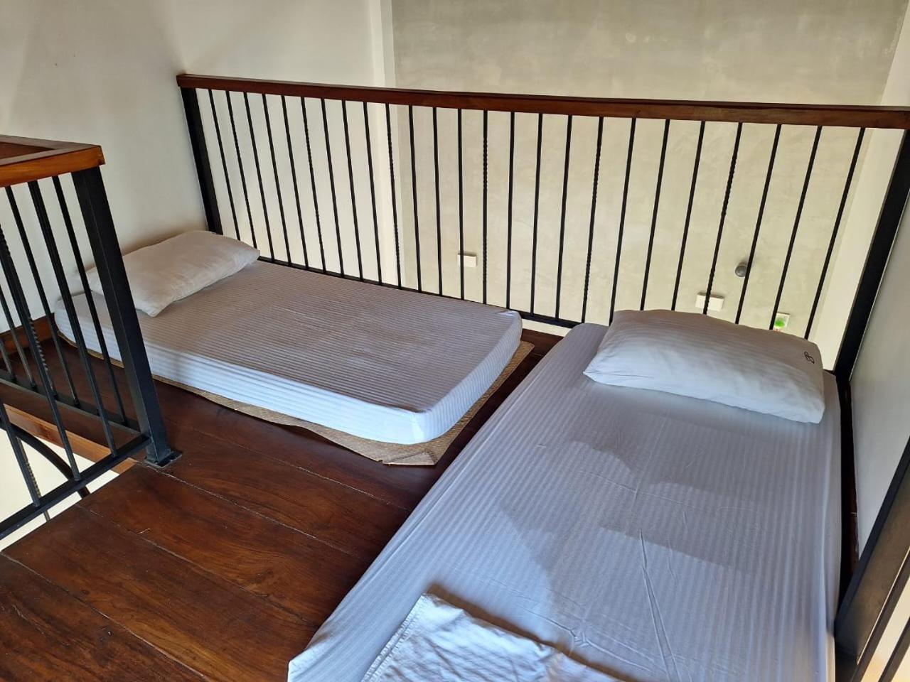 Bellaxy Ceylon Bed & Breakfast Bagian luar foto