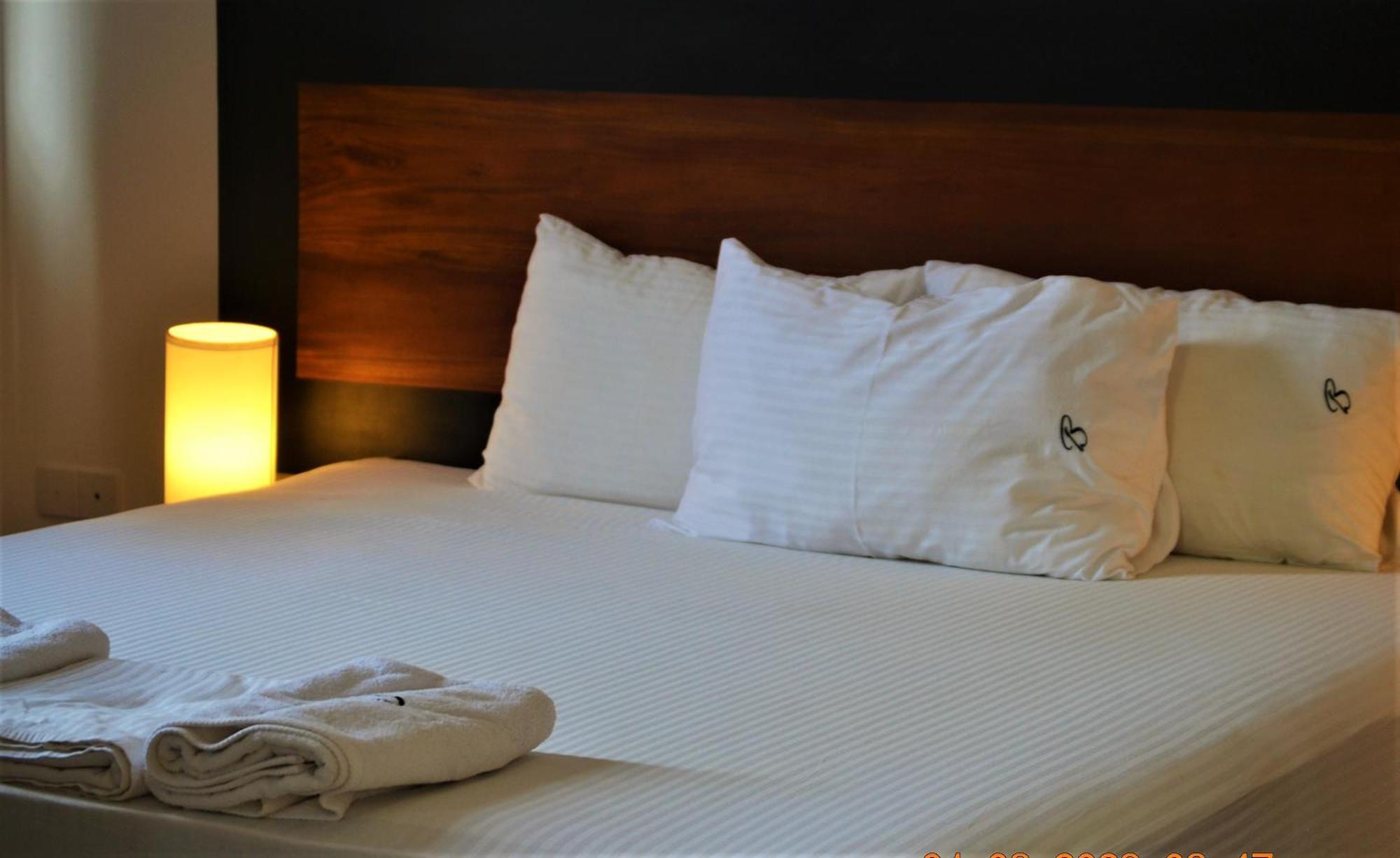 Bellaxy Ceylon Bed & Breakfast Bagian luar foto
